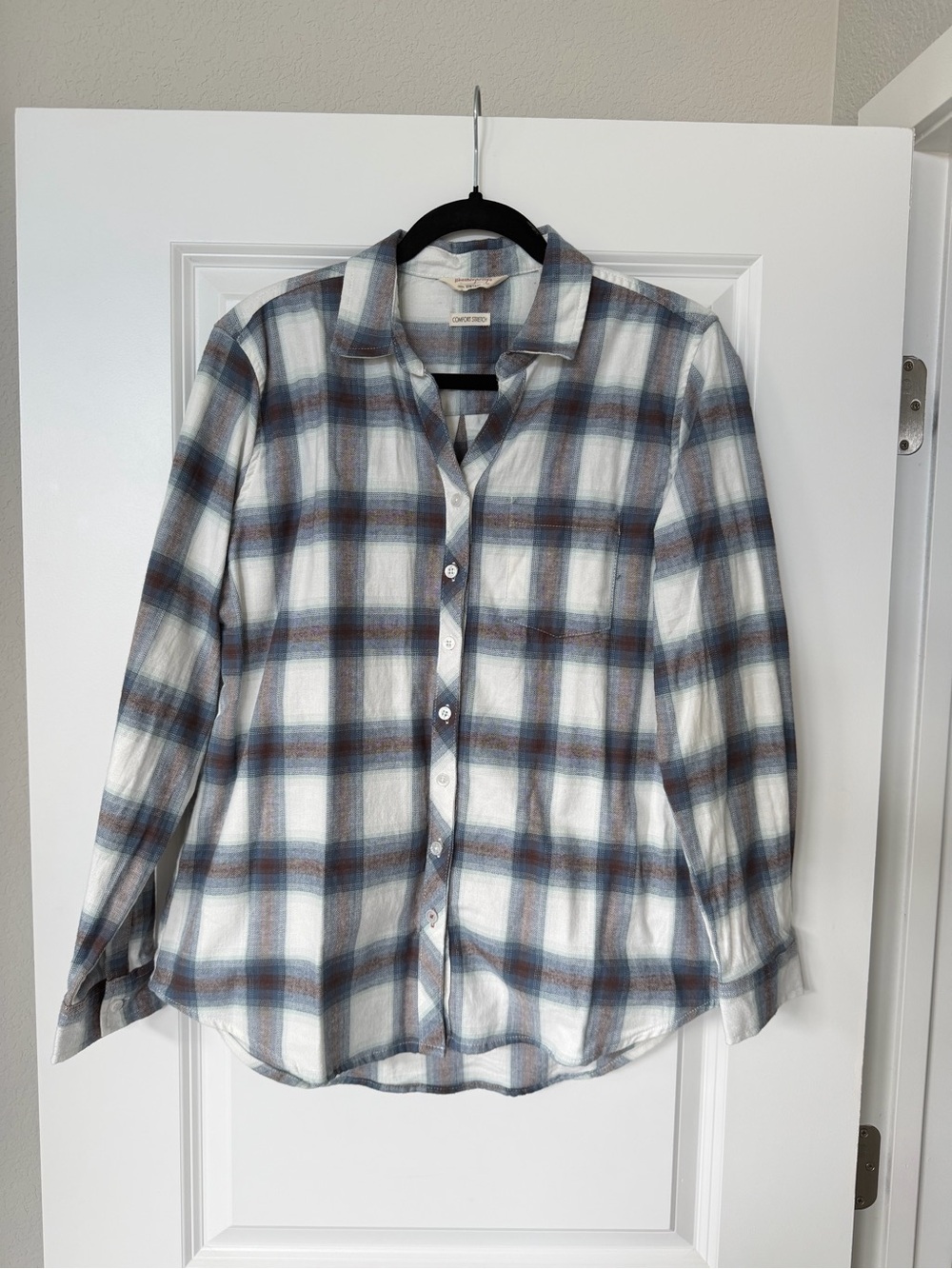 Women’s Casual Plaid Button-Up Shirt - White, Blue & Brown